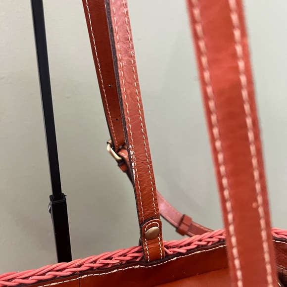 Patricia Nash Coral Woven Tote Bag - Picture 5 of 8